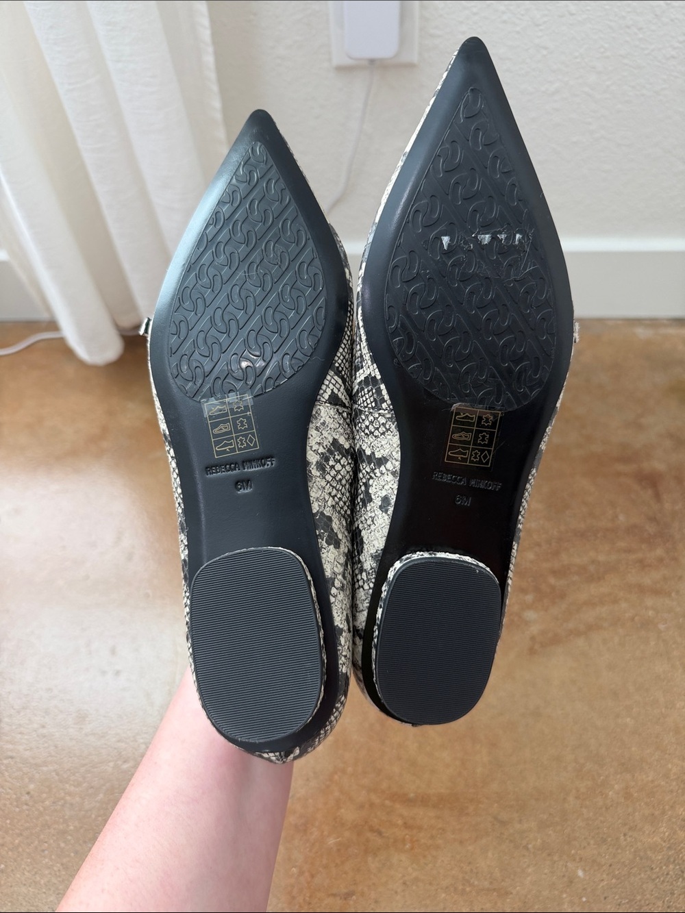 Rebecca Minkoff Buckle Flat Snakeskin Print Pointed Toe Flats Leather 6M - Picture 7 of 8